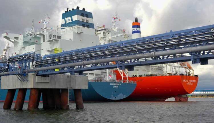 Floating Storage Regasification Unit